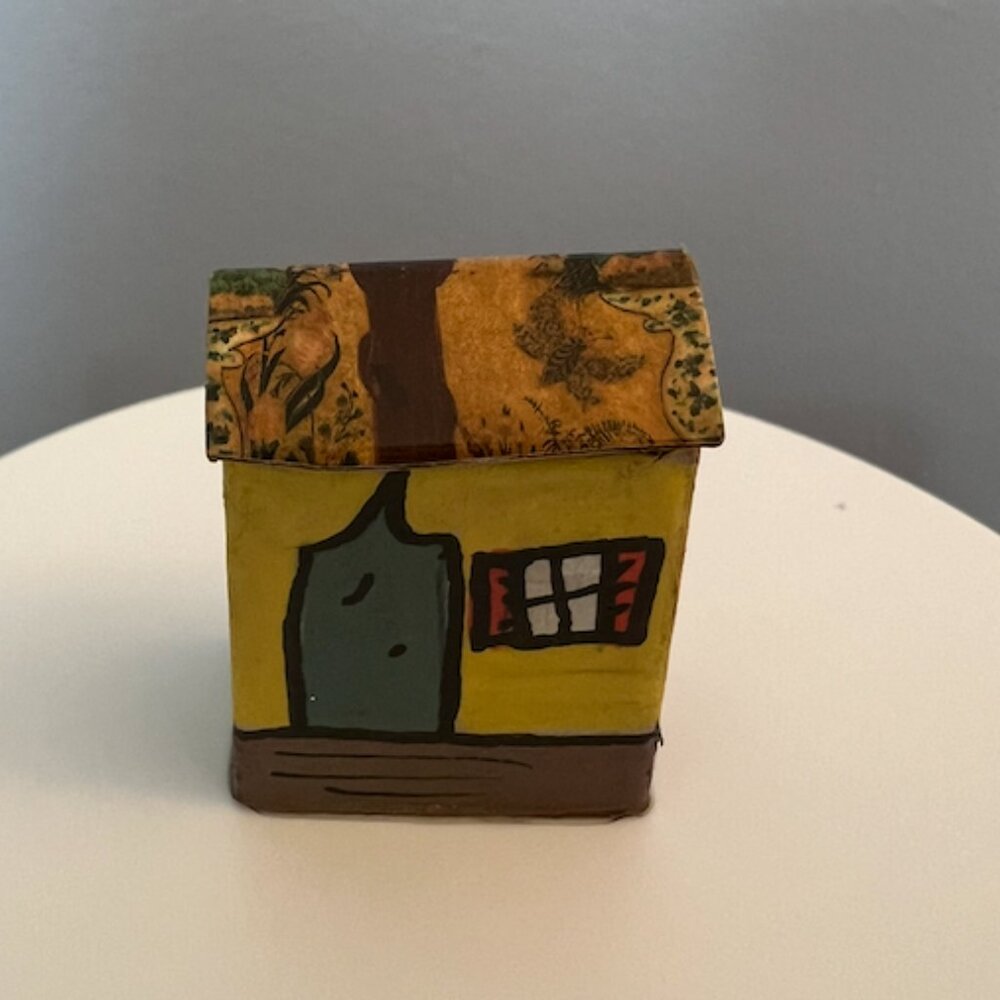 Miniature Paper House #1